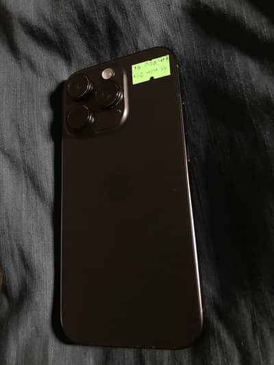 Apple iPhone 16 Pro