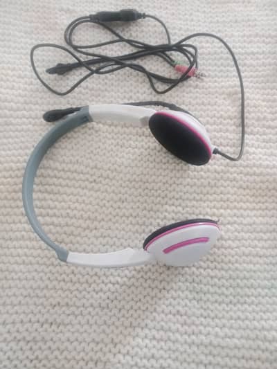 Headphone