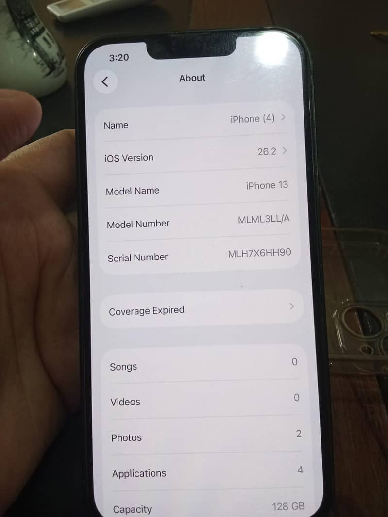 Apple iPhone 13 2