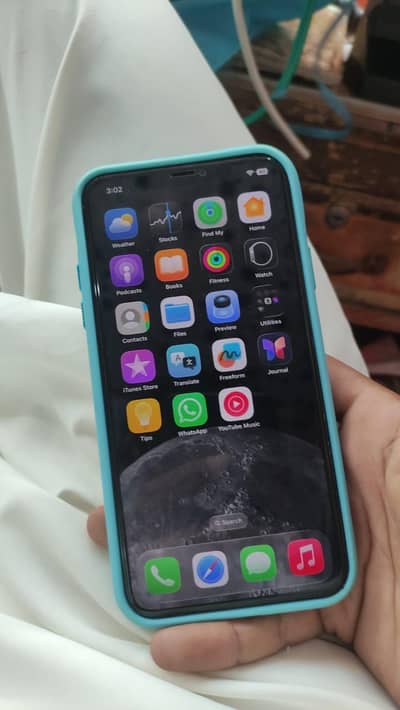 Apple iPhone 11