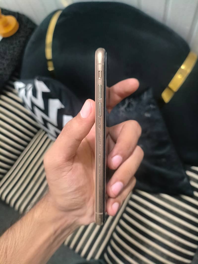 Apple iPhone XS 2