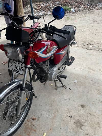 Honda 125 in excellent condition for sale