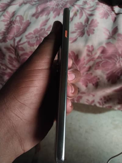 Tecno CAMON 40