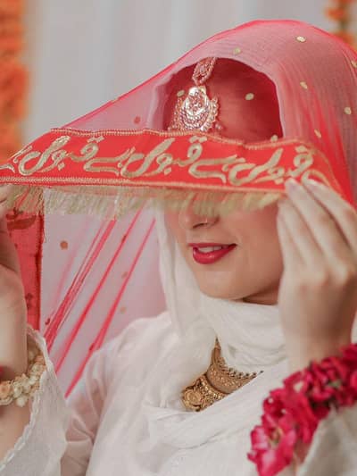 Nikaah Bridal Red Dupatta Qabul Hai embroidery 4 side Kiran lace