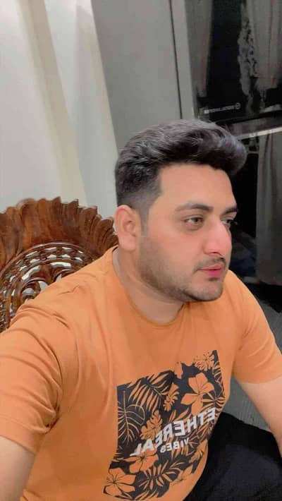 mohsin Raza 