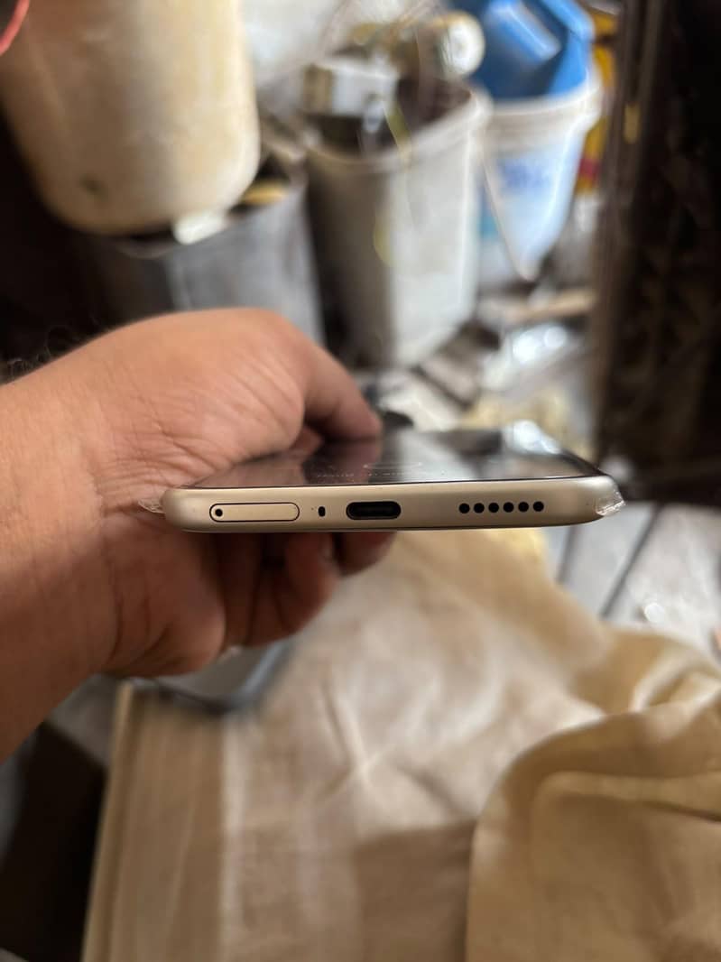 Infinix NoTe EDeG 4