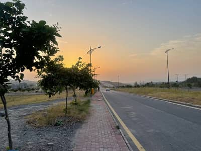 1 Kanal Plot for Sale in Bahria Enclave Sector M | Prime Location | Luxury Living