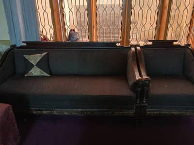 urgent sale sofa set