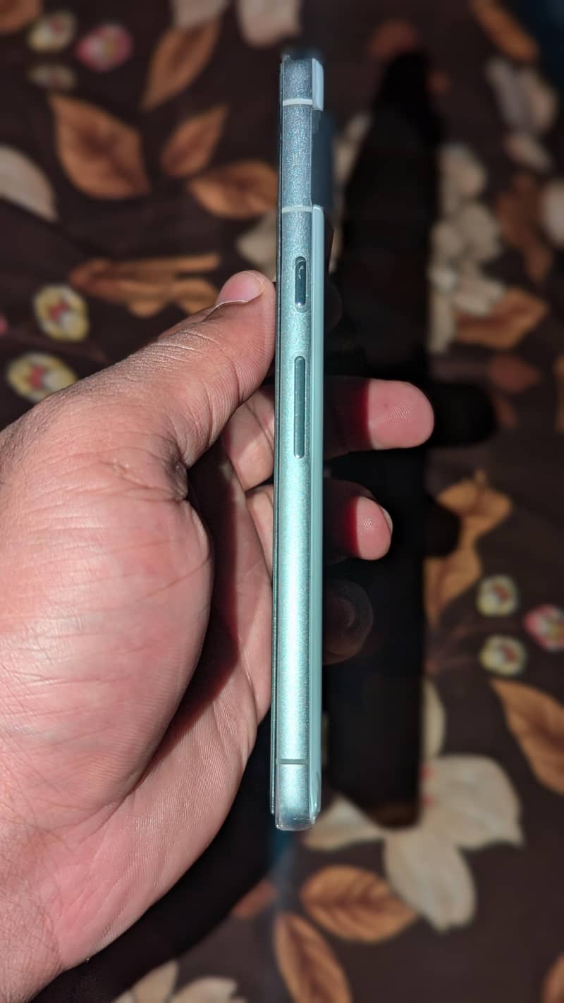 Google Pixel 7 2