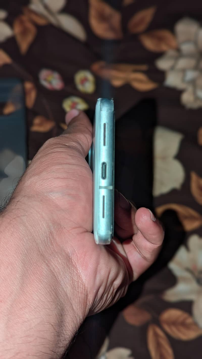 Google Pixel 7 3
