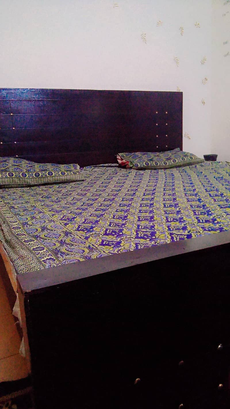 bed with two side tables 1