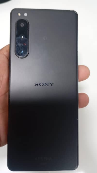 sony 5 mark4  8+128