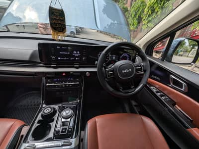 KIA GRAND CARNIVAL 2022