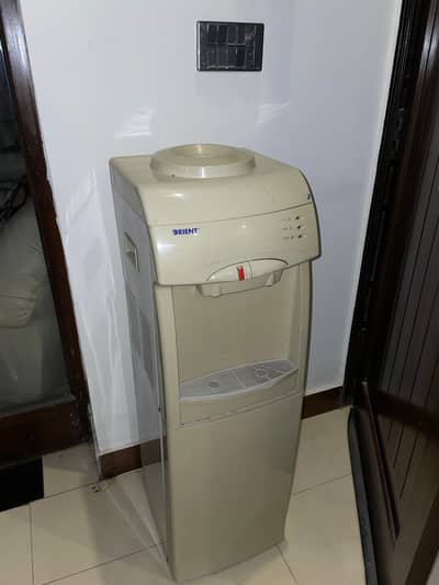 Orient Water Dispenser