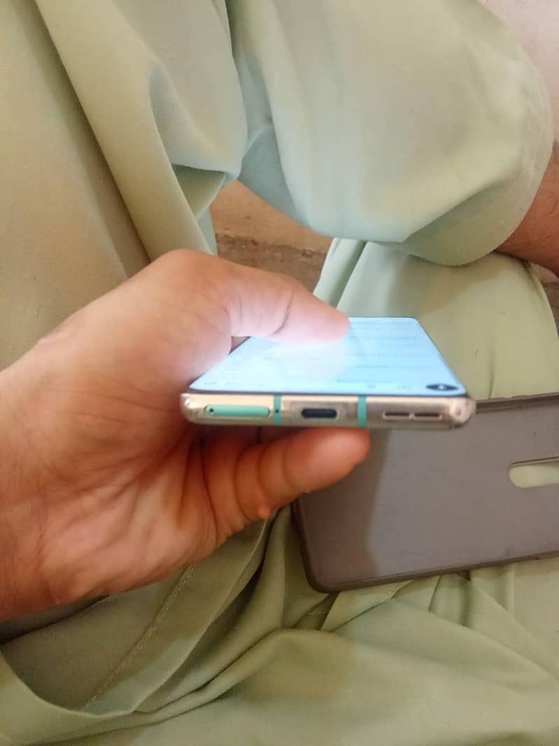 One Plus 8 5