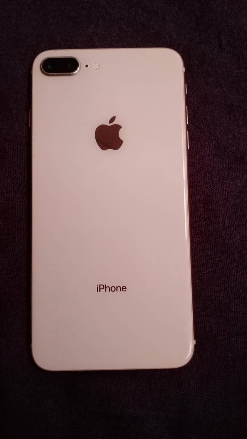 Apple iPhone 8 Plus 0