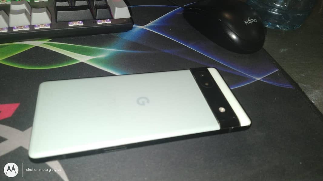 Google Pixel 6a 5