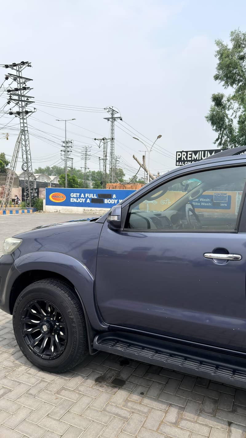 Fortuner 5