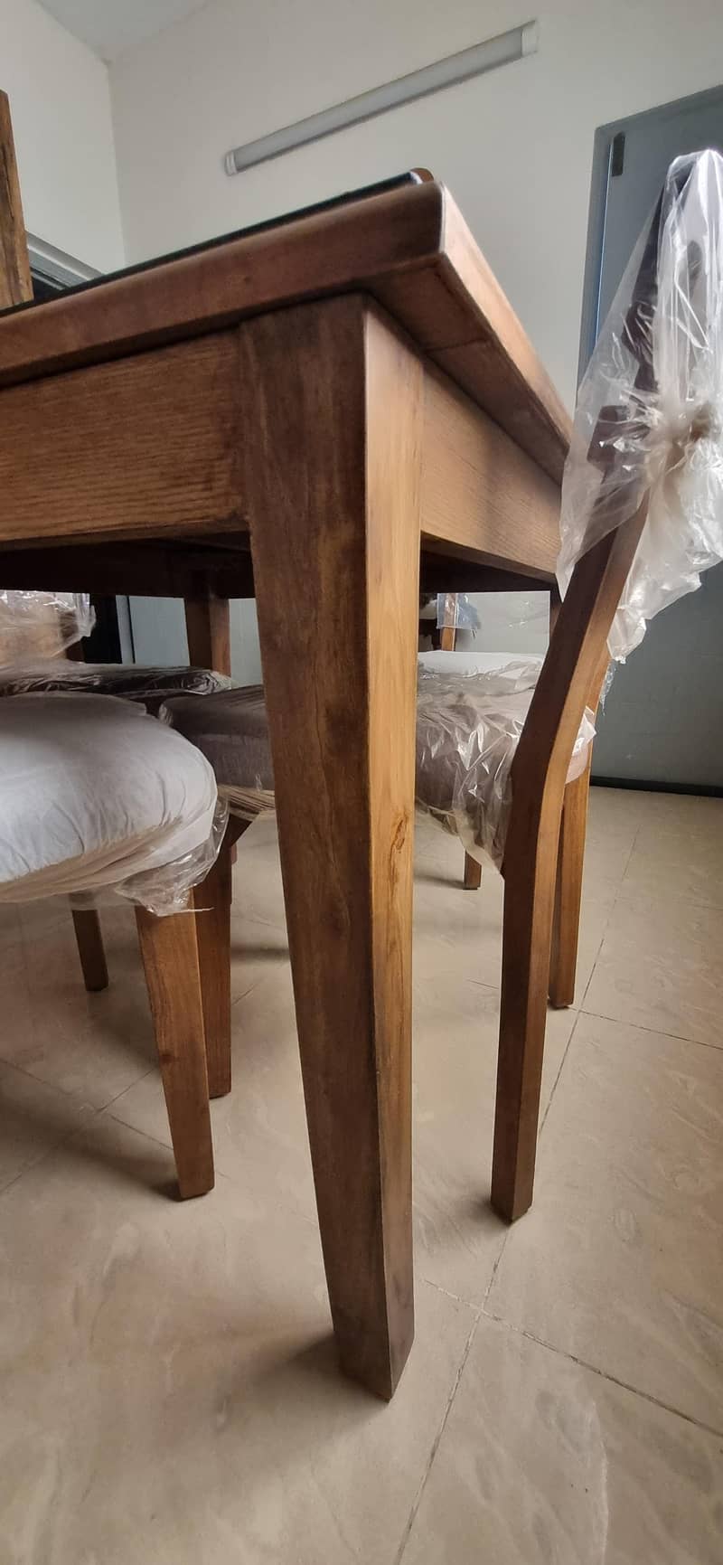 Dining Table Set (4 persons) 1