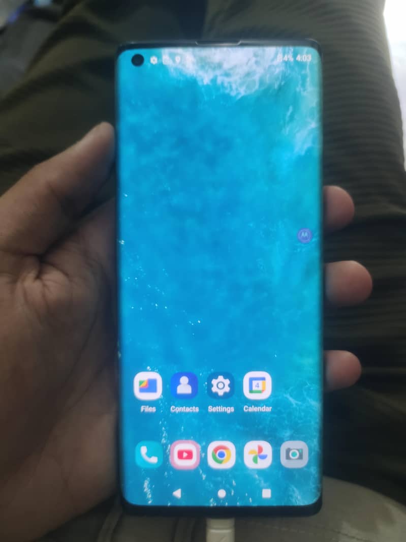 Moto Edge Plus 1