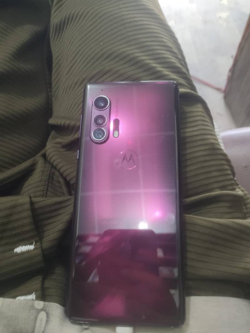 Moto Edge Plus 3