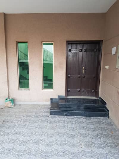 4 beed House available for SALE IN Askari 11 , Lahore Cantt