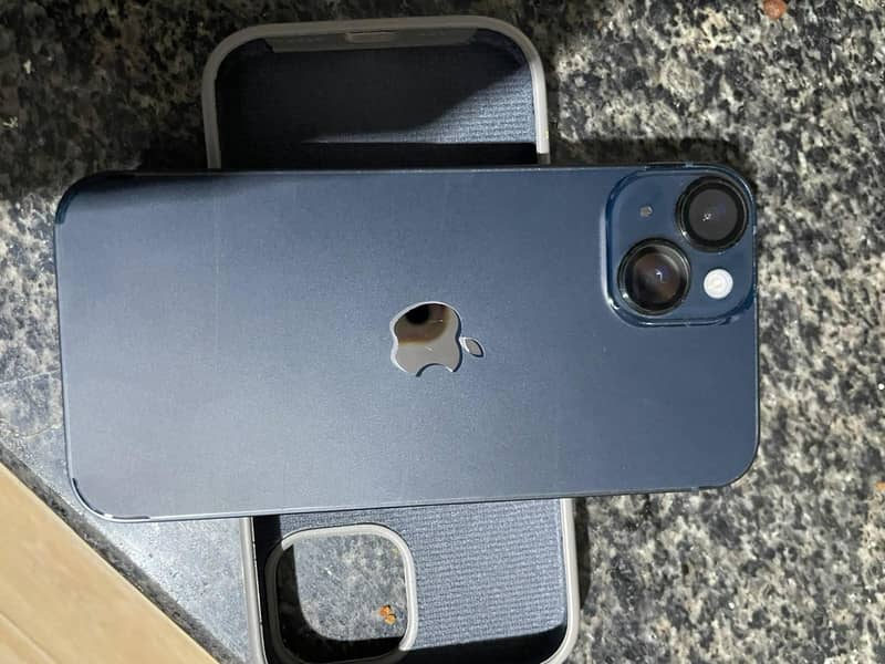 Apple iPhone 14 7