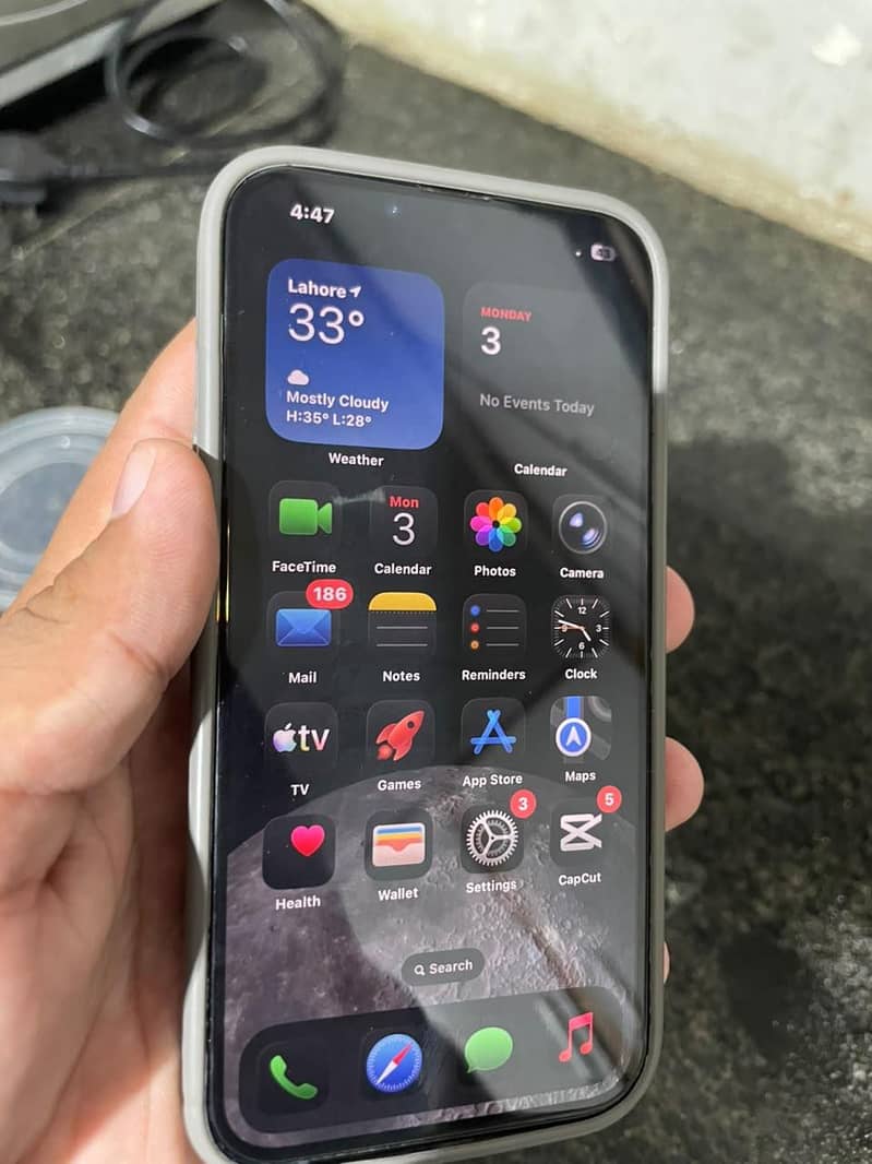 Apple iPhone 14 19