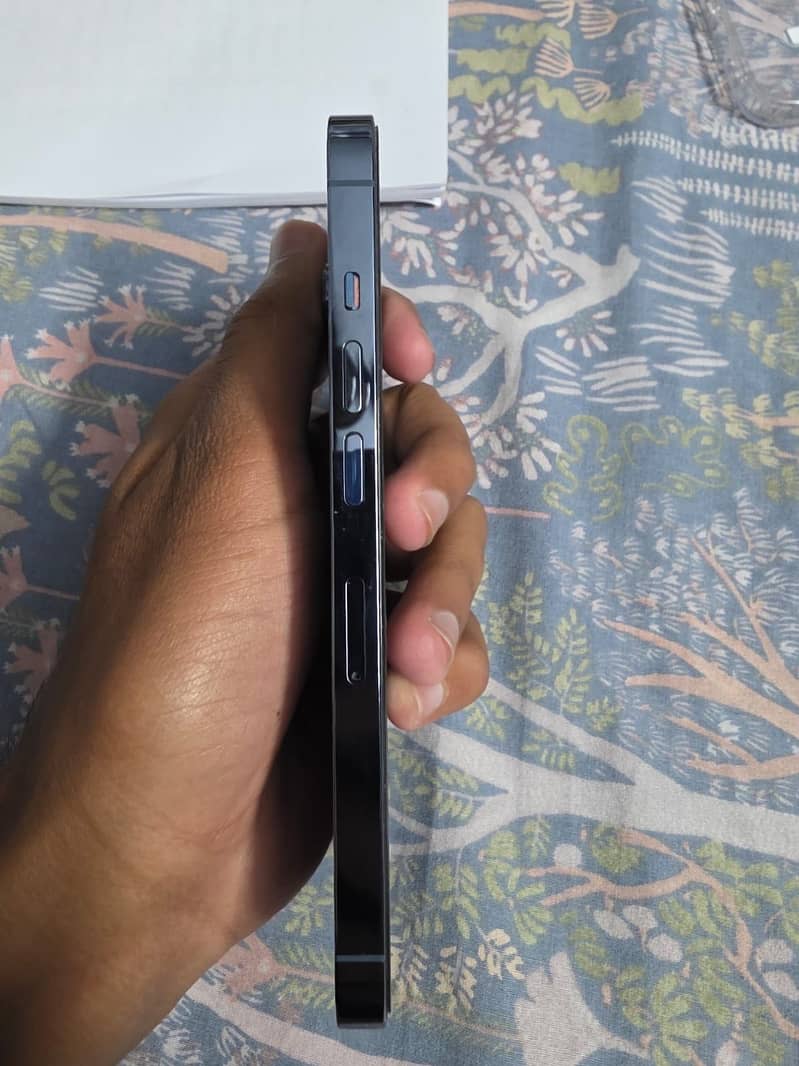 Apple iPhone 13 Pro 5