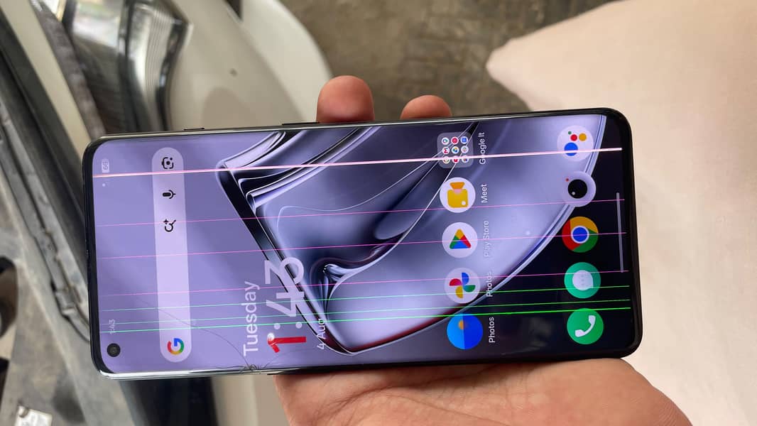 One Plus 10 Pro 4