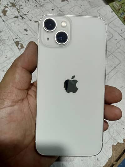 Apple iPhone 13