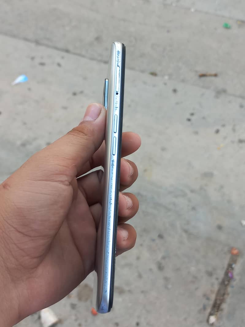 OPPO A16 3