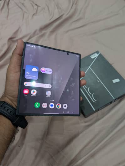 Samsung Mobile Z Flip 7
