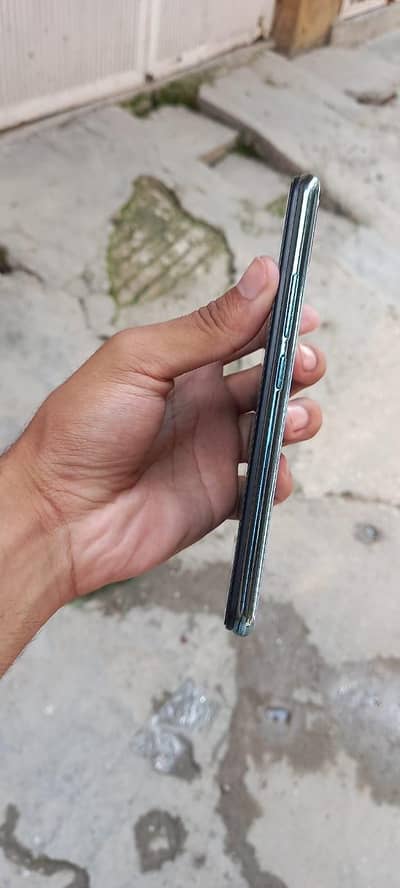 Vivo Y17