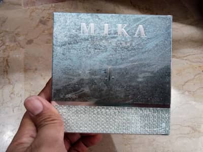 J. Mika