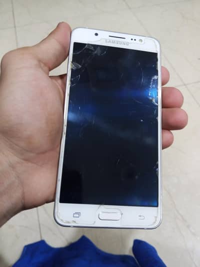 Samsung Mobile J5 Pro