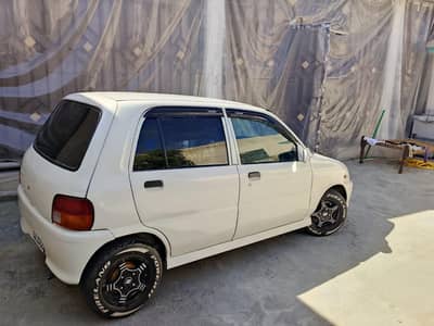 Daihatsu Cuore 2004