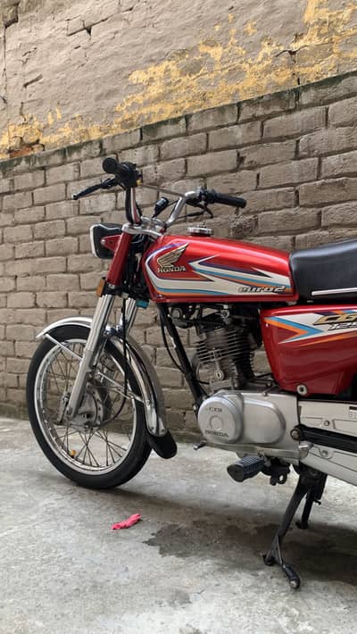 2016 model honda 125
