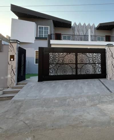 Your Dream Brand New 11 Marla House Is Available In New Shalimar Colony