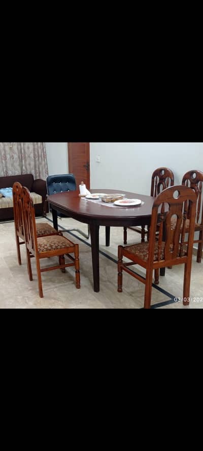 Heavy Oval Wooden Dining Table (6-Seater Size) & 5 Chairs Set