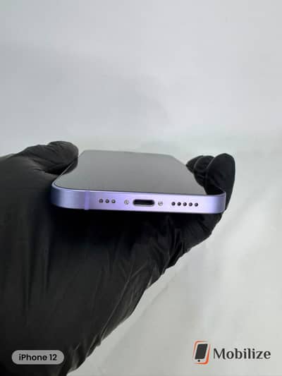 Apple iPhone 12