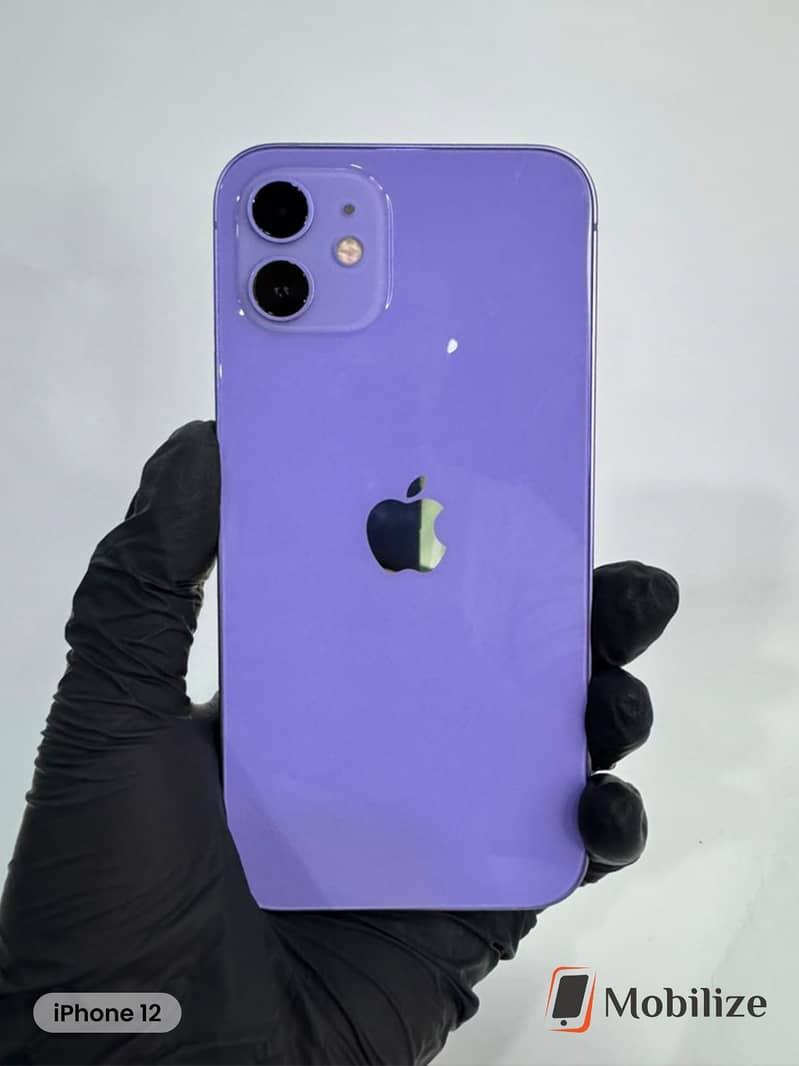 Apple iPhone 12 3