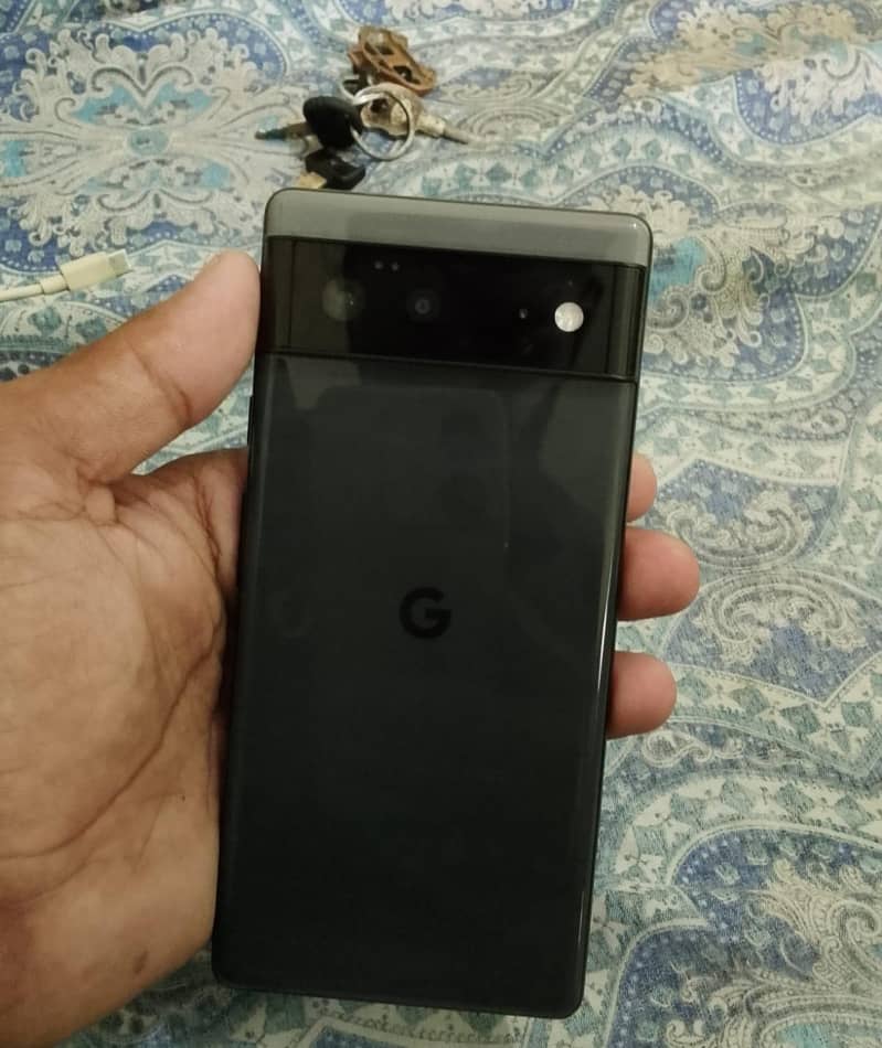 Google Pixel 6 4
