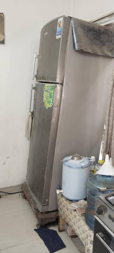 Electrolux Fridge Available For Sale Large Size With Perfect Working!