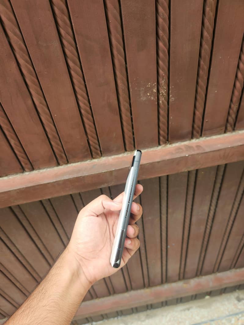Google Pixel 6a 4