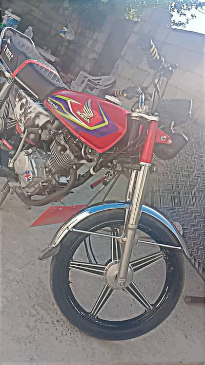 Honda 125 ally rim 17/18