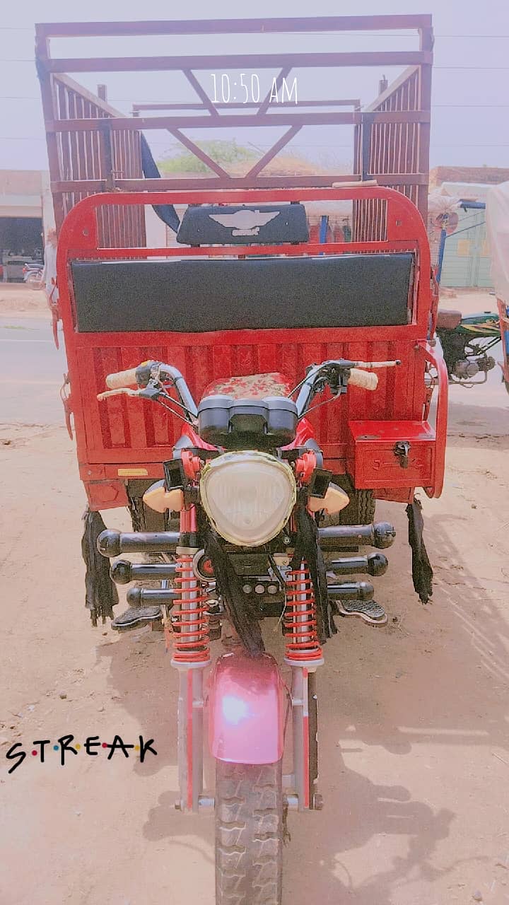 Shivaa Loader Rickshaw 3