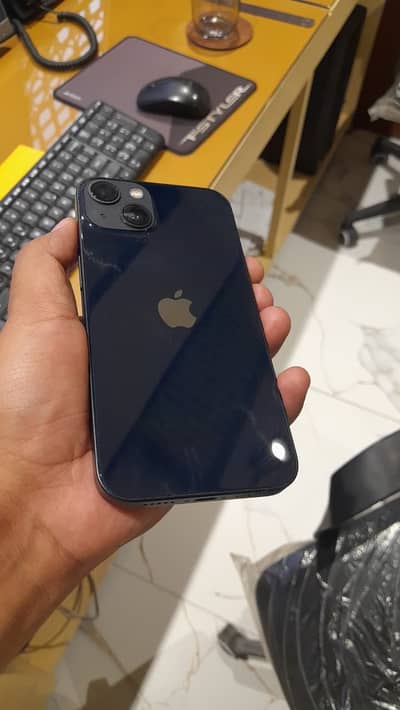 Apple iPhone 13 FU