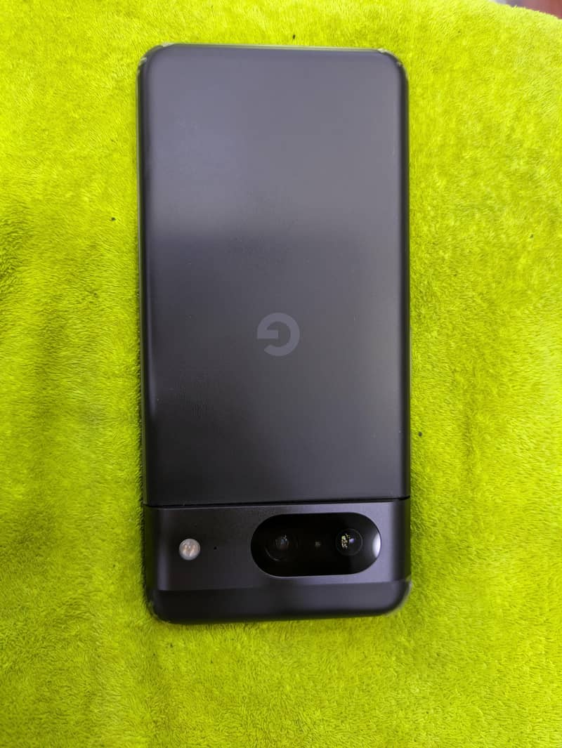 Google Pixel 8 6