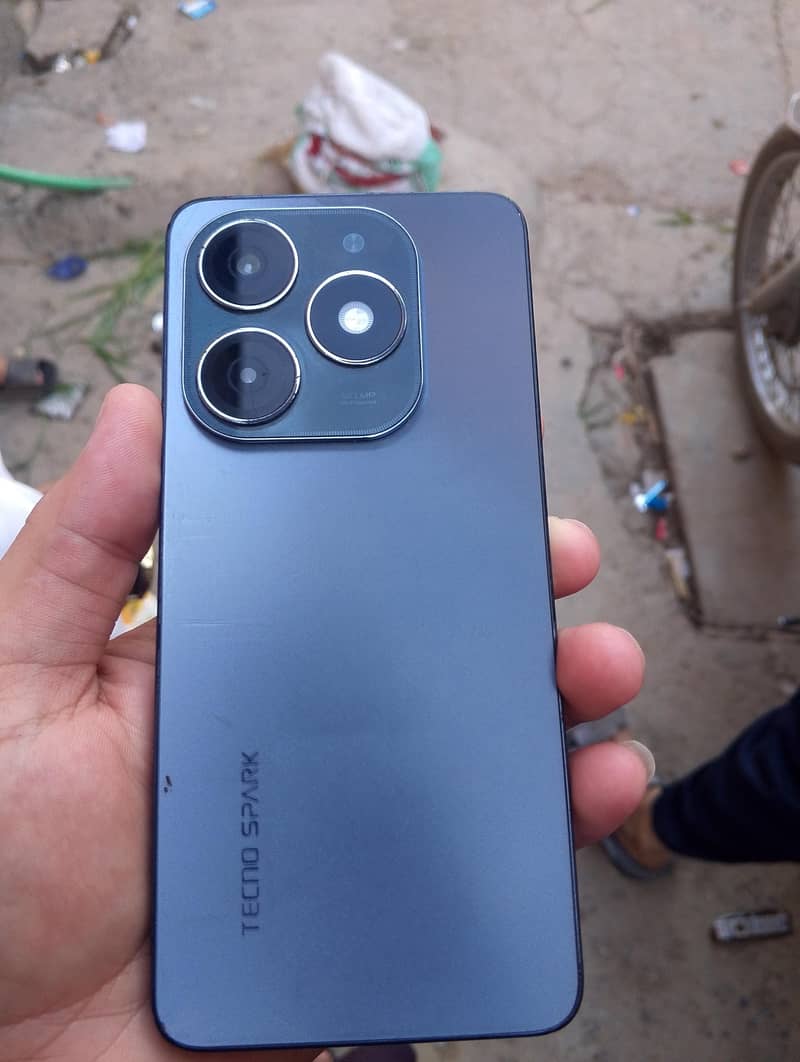 Tecno Spark 20C 0